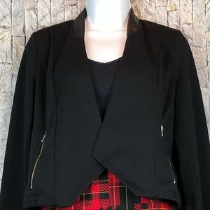 Black Bongo Blazer with Zipper Pockets